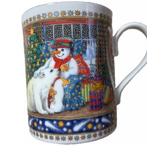 Christmas Tales 1 cup .Sue Scullard. Discontinued Pattern   Beautiful Royal West